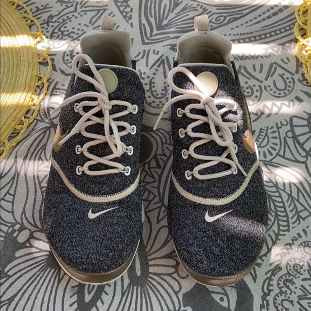 Nike Air Presto Fly SE
